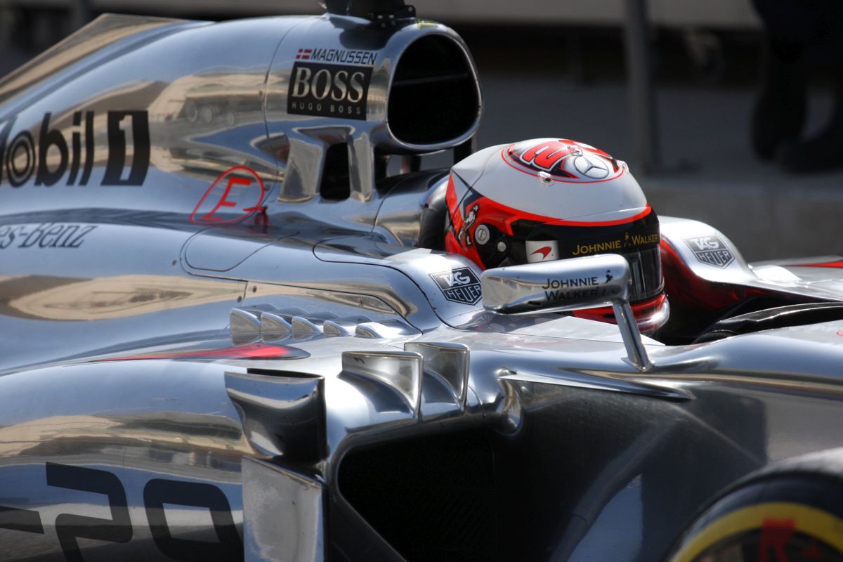 Sosem lehet tudni: a McLaren legalább 3 karosszériát készít fel az első futamokra