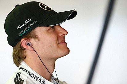 Rosberg: Ostobaság lenne azt mondani, hogy én vagyok a bajnokság fő esélyese