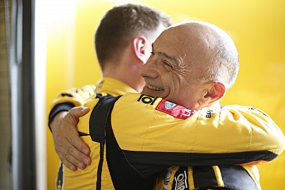 WTCC Moskou: Tarquini en Catsburg scoren 1-2 voor Lada