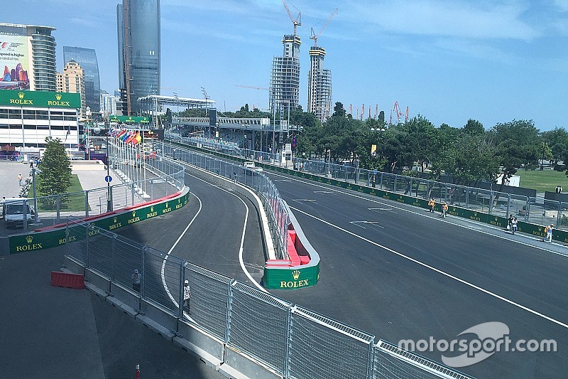 La entrada al pitlane de Bakú preocupa a los pilotos