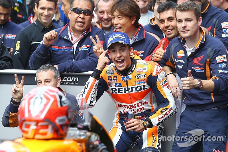 Tussenstand: Marquez doet heel goede zaken in Assen
