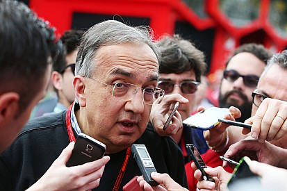 Marchionne vuole ringiovanire la Ferrari, ma dall'interno