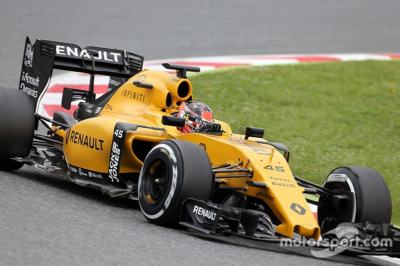 Esteban Ocon torna sulla Renault nelle Libere 1 di Silverstone