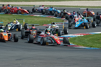 Raúl Guzmán finaliza cuarto en Mugello