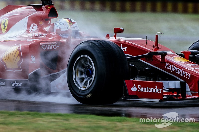 Foto's: Sebastian Vettel test 2017-Pirelli's op Fiorano