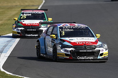 Chilton-Bennani: che lotta per il WTCC Trophy!