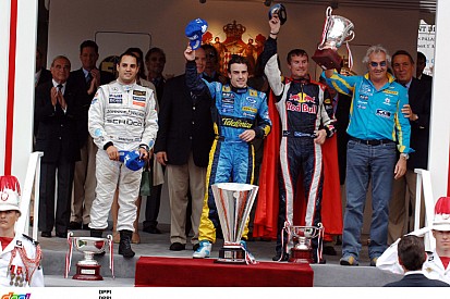 Alonso a 2006-os és a 2007-es monacói győzelmére emlékszik