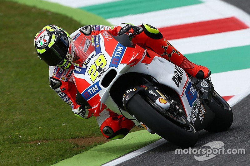FP2 MotoGP Italia: Iannone mendominasi, Lorenzo kedua