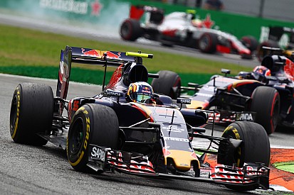 Сайнс: Сінгапур визначить форму Toro Rosso в подальшій частині сезону