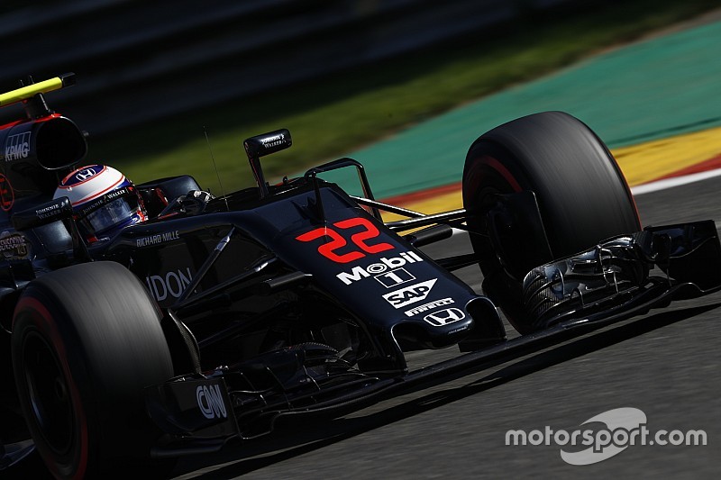 Apple, vinculado con una posible compra de McLaren