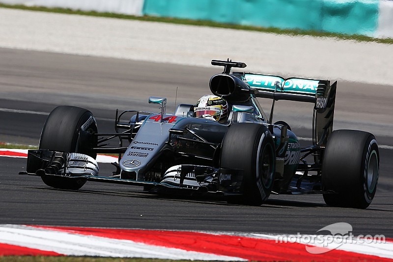 GP Malaysia: Hamilton ungguli Rosberg di FP2