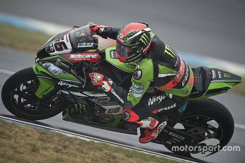 WSBK у Маньї-Кур: Сайкс та Рей найкращі у дощовій третій практиці