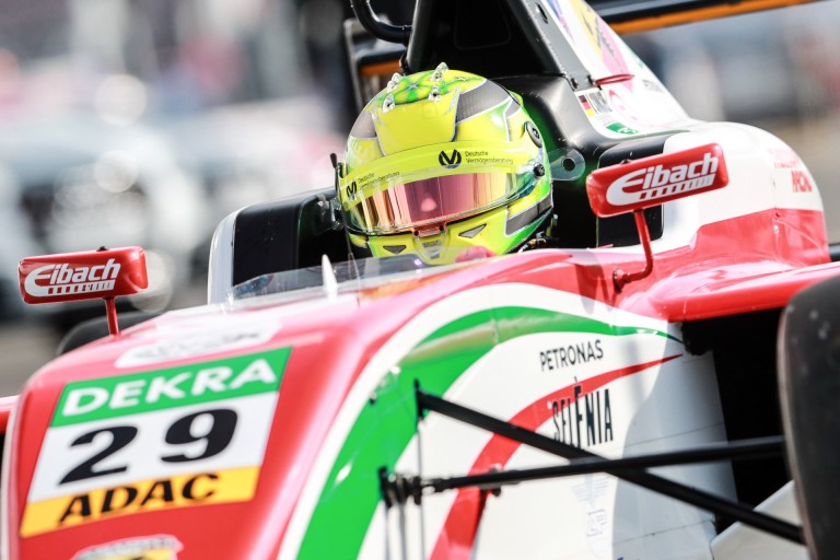 Mick Schumacher komplett versenyzőként, teljesen kiképezve indulna egy nap az F1-ben