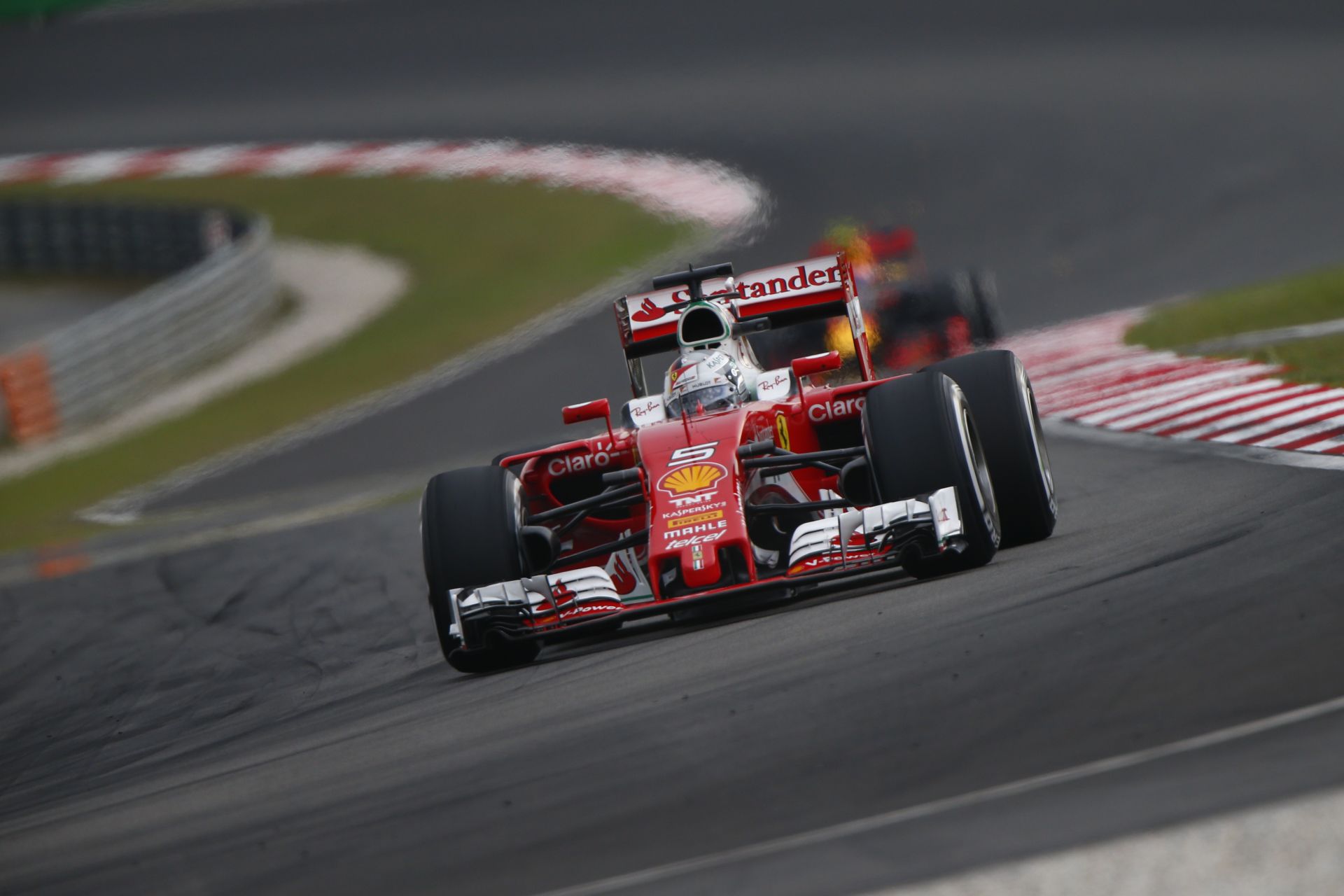 4-es osztályzatot kapott Vettel a Maláj Nagydíjra: leszerepelt a bajnok