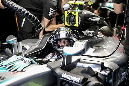 Rosberg nagyon nagy arc volt: így énekeltette meg a monzai közönséget