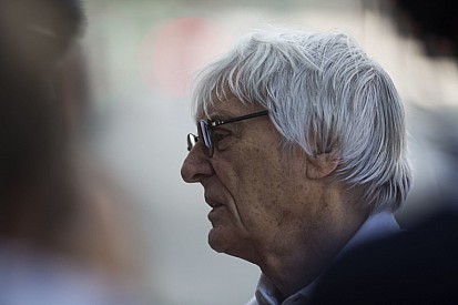 Ecclestone további 3 évig marad a sport élén!