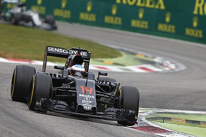 Videón az Olasz Nagydíj leggyorsabb köre: Alonso és a McLaren