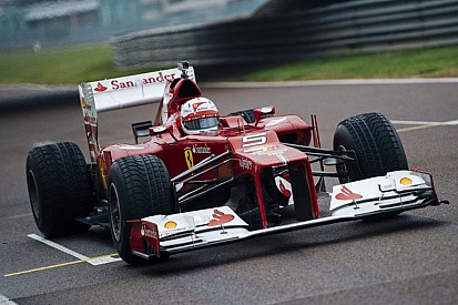 Vettel az F2012 volánja mögött, MOST