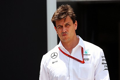 Mercedes se asegura la opción de entrar en la Fórmula E en 2018