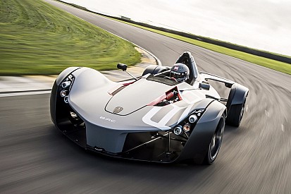 Plus rapide que la McLaren P1 GTR, la BAC Mono !