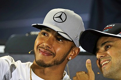 Hamilton portará casco en honor a Senna en GP de Brasil
