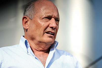 Incredibile: Ron Dennis ha fatto causa contro la McLaren!