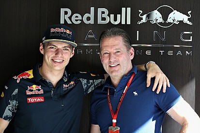 Toto Wolff over telefoongesprek met Jos Verstappen: “Niets bijzonders”