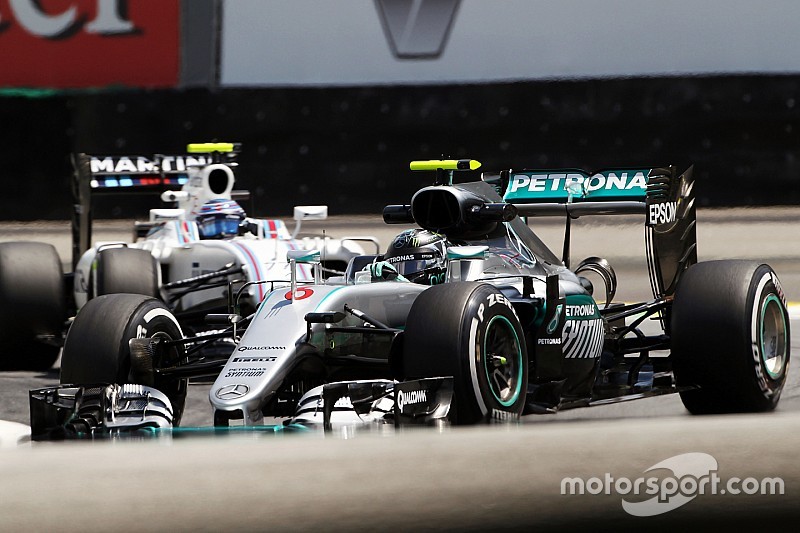 Interlagos, Libere 3: Rosberg alza la testa, Vettel è terzo con la Ferrari