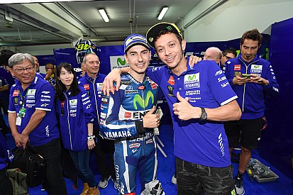 Rossi et Lorenzo unis pour faire gagner Yamaha au championnat Teams
