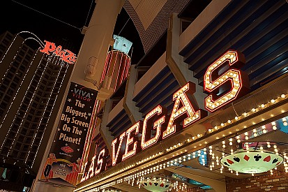 Liberty fija su atención en una carrera nocturna de F1 en Las Vegas