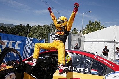 Tom Coronel hoopt ook in 2017 met ROAL aan WTCC deel te nemen