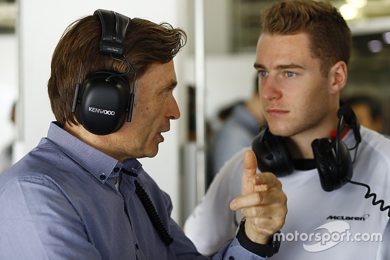 Vandoorne over 2017: “Week na week worden we beter”