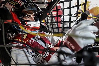 WTCC Qatar: López begint laatste weekend met beste tijd