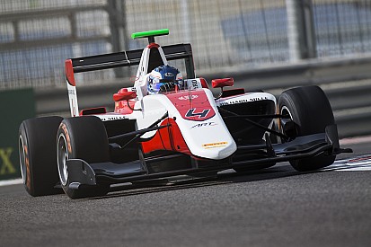 GP3 Abu Dhabi: Nyck de Vries wint, Charles Leclerc kampioen