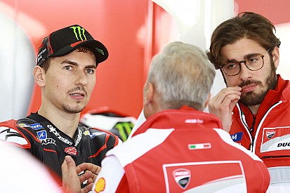 Lorenzo: “No me será fácil ir más rápido que Dovizioso”