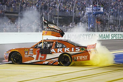 Suárez trabajó mucho para ganar su título en NASCAR
