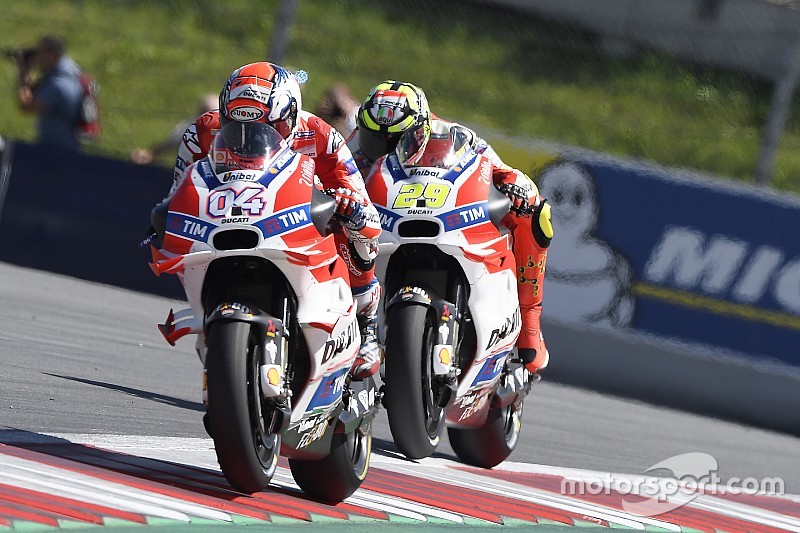 Dovizioso - Iannone sans respect ; Lorenzo, une arrivée positive