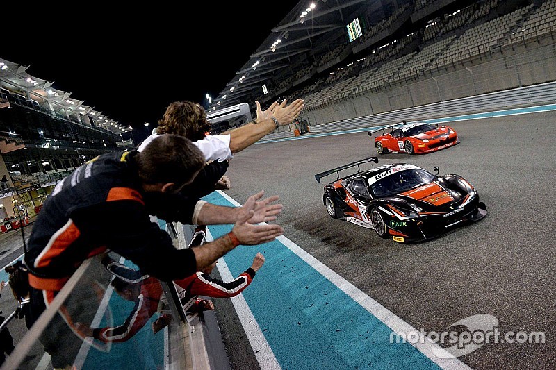 12h Abu Dhabi: Doppelsieg für Ferrari