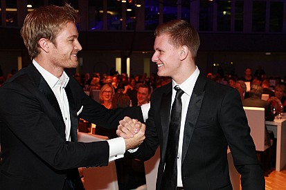 Nico Rosberg y Mick Schumacher, juntos en los premios ADAC