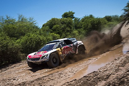 Sainz y Roma dan la cara en la primera etapa larga