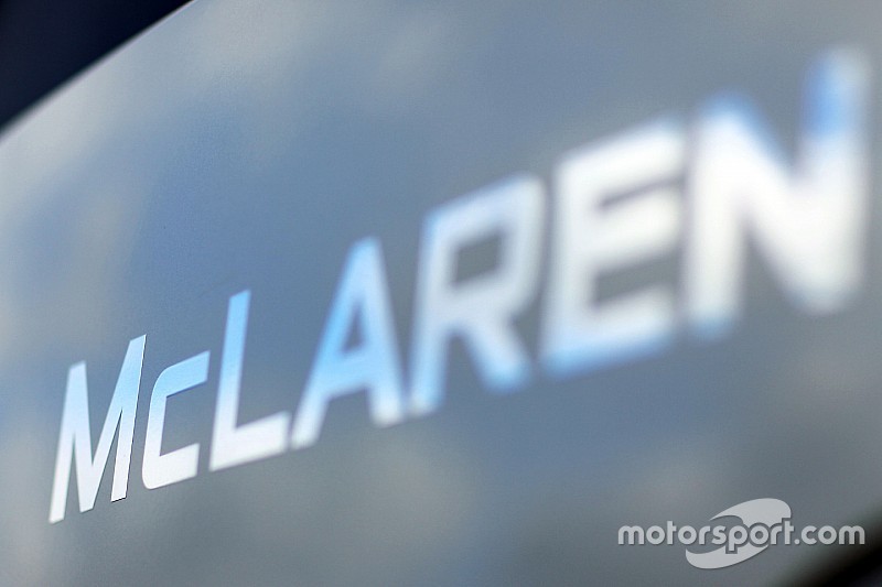 McLaren abandonne