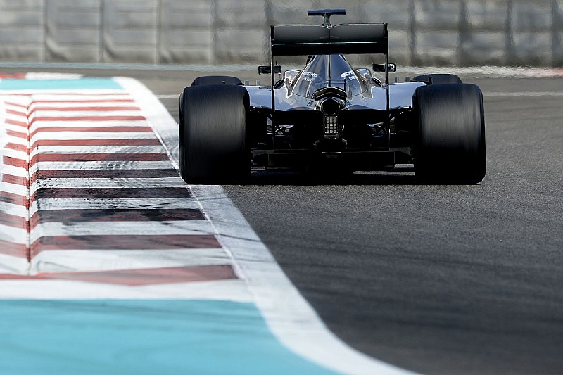 Hamilton cree que los test con el muleto de 2017 fueron
