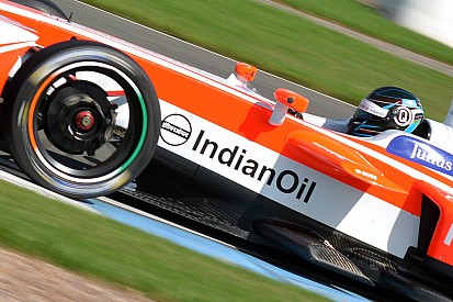 Formel E in Berlin: Designwettbewerb für Rennanzug von Nick Heidfeld