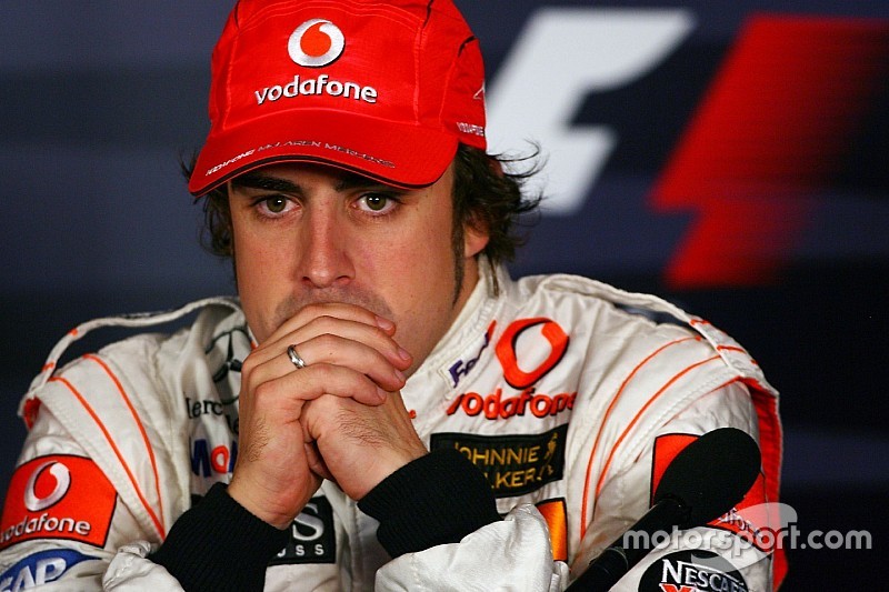 Ha Alonso nem trükközik a Hungaroringen, akkor Räikkönen most nem lenne bajnok?