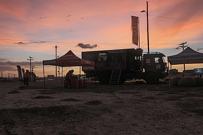 Дневник «Дакара» с Motul: внезапная передышка