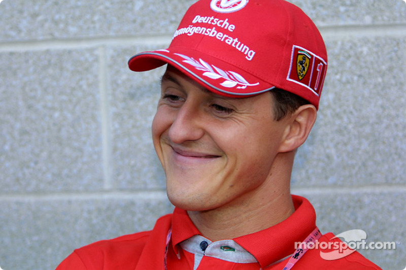 ¿Cuántas temporadas tardó en ser tetracampeón Schumacher?