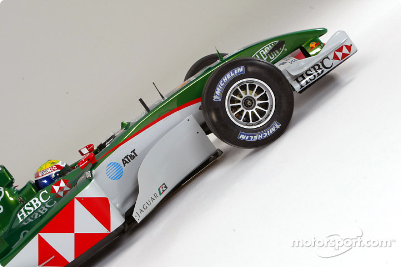 yeni Jaguar R5