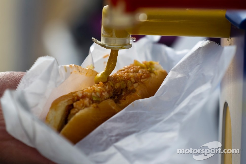 Fans get a taste of the famous Martinsville hot dogs