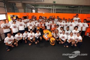 Casey Stoner, Repsol Honda Team, Dani Pedrosa, Repsol Honda Team, Andrea Dovizioso, Repsol Honda Team and Repsol Honda team members celebrate 100th victory of Repsol Honda in MotoGP