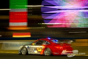 #45 Flying Lizard Motorsports with Wright Motorsports Porsche GT3: Jorg Bergmeister, Patrick Long, Seth Neiman, Mike Rockenfeller